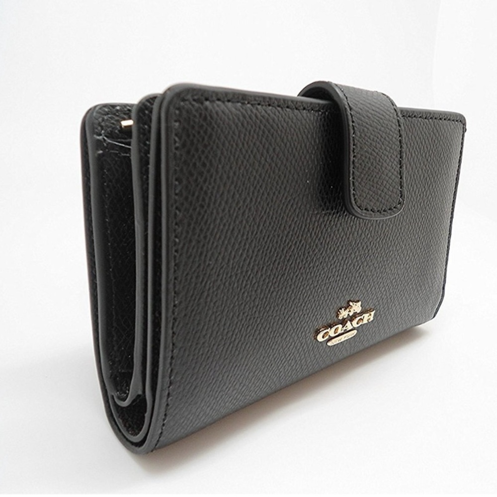Coach Medium Corner Zip Wallet